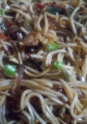 A picture of Mix vegetable and egg chowmin.