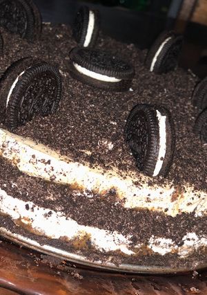 Una foto de Torta helada de oreo✨
