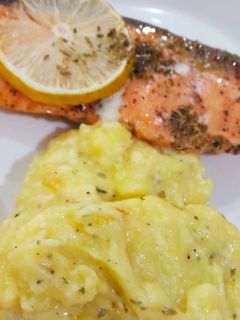 Foto resep Baked Lemon Butter Salmon
