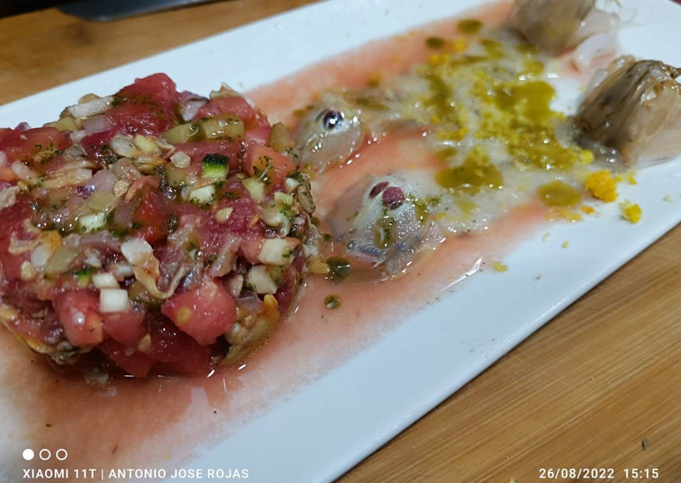 Carpaccio de galera, con tartar de tomate y cosas😂😂😂