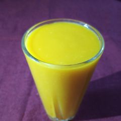 A picture of Mango puree.