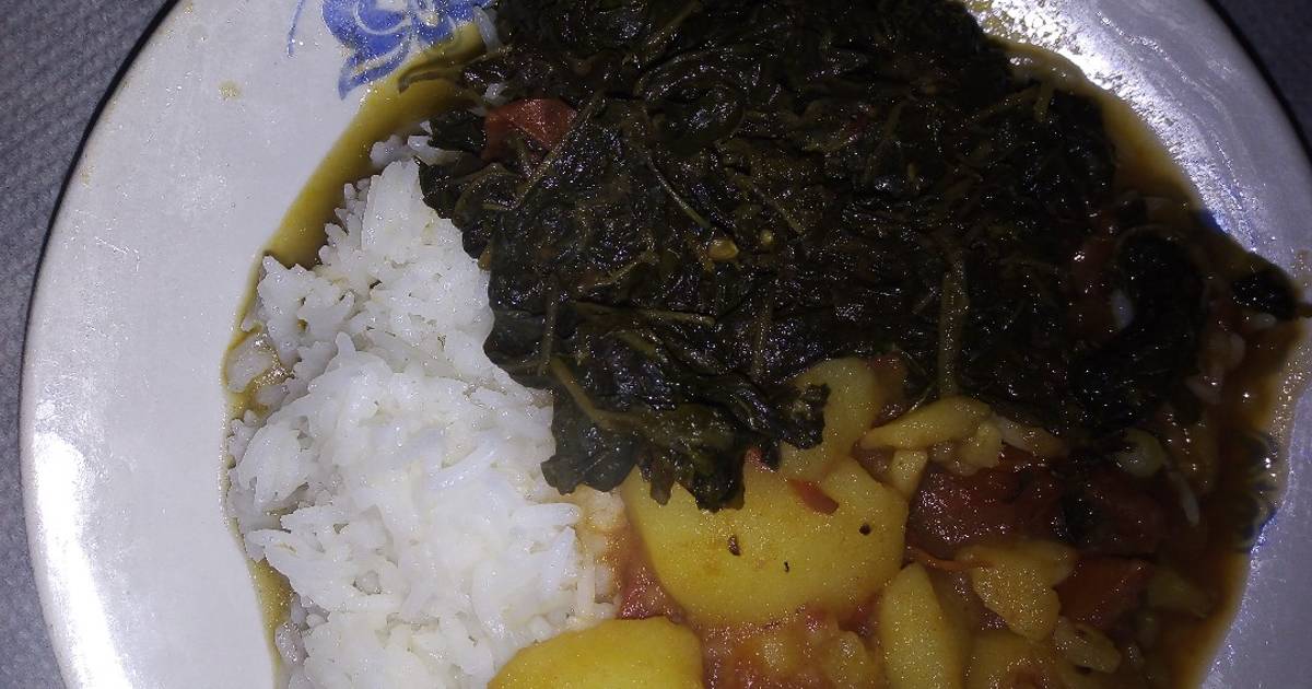 Rice with kienyeji and viazi#weeklyjikonichallenge Recipe by Venashly ...