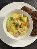 Lohikeitto (zuppa di salmone)