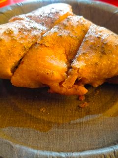 ब्रेड पकौड़ा (bread pakoda recipe in Hindi) रेसिपी मुख्य फोटो