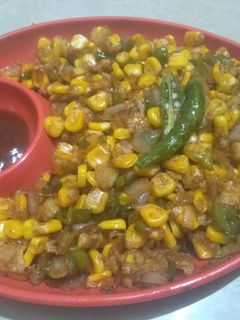 क्रिस्पी चिल्ली कॉर्न चाट (crispy chilli corn chaat recipe in Hindi) रेसिपी मुख्य फोटो