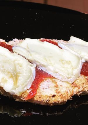 Foto de Brusqueta de brie com goiabada