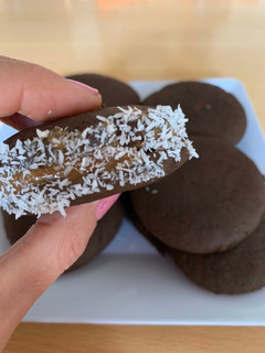 Una foto de Tapas de alfajor saludablesSin harina sin azúcar