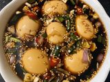 Trứng gà ngâm nước tương