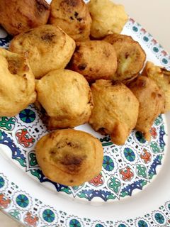 صورة لوصفة كاتشوري هنديه لذيذه 😍