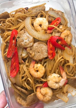 Foto resep Spagetti Bakso Udang Goreng Lada Hitam