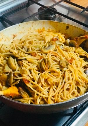 A picture of AMIEs Spaghetti with Mushrooms.