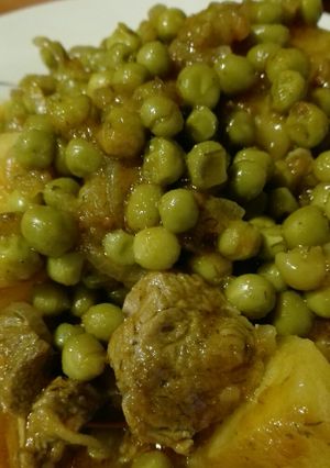 Φωτογραφία της συνταγής Μοσχαράκι κοκκινιστό με αρακά