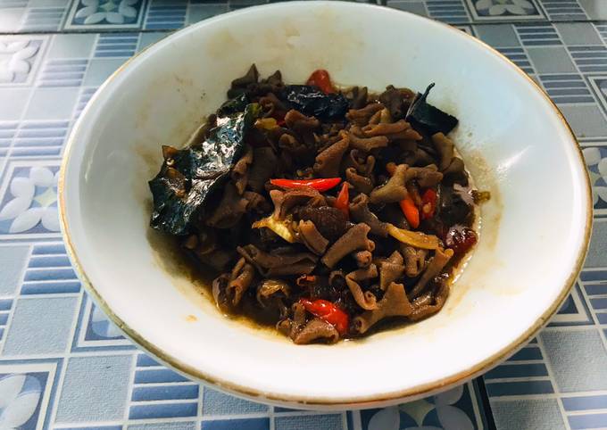 Bagaimana Membuat Usus ayam bumbu kecap pedas bumbu sederhana, Bisa Manjain Lidah