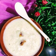 Rava kheer A picture of Rava kheer.