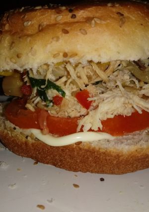 Una foto de Sándwich de pollo