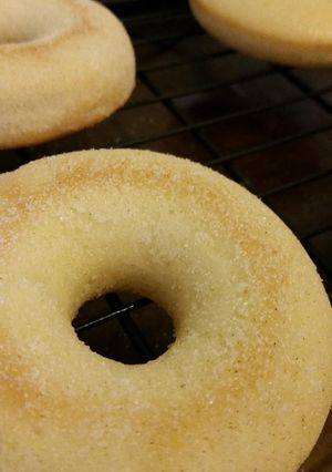A picture of Hint of Cinnamon Baked Sugar Doughnuts.