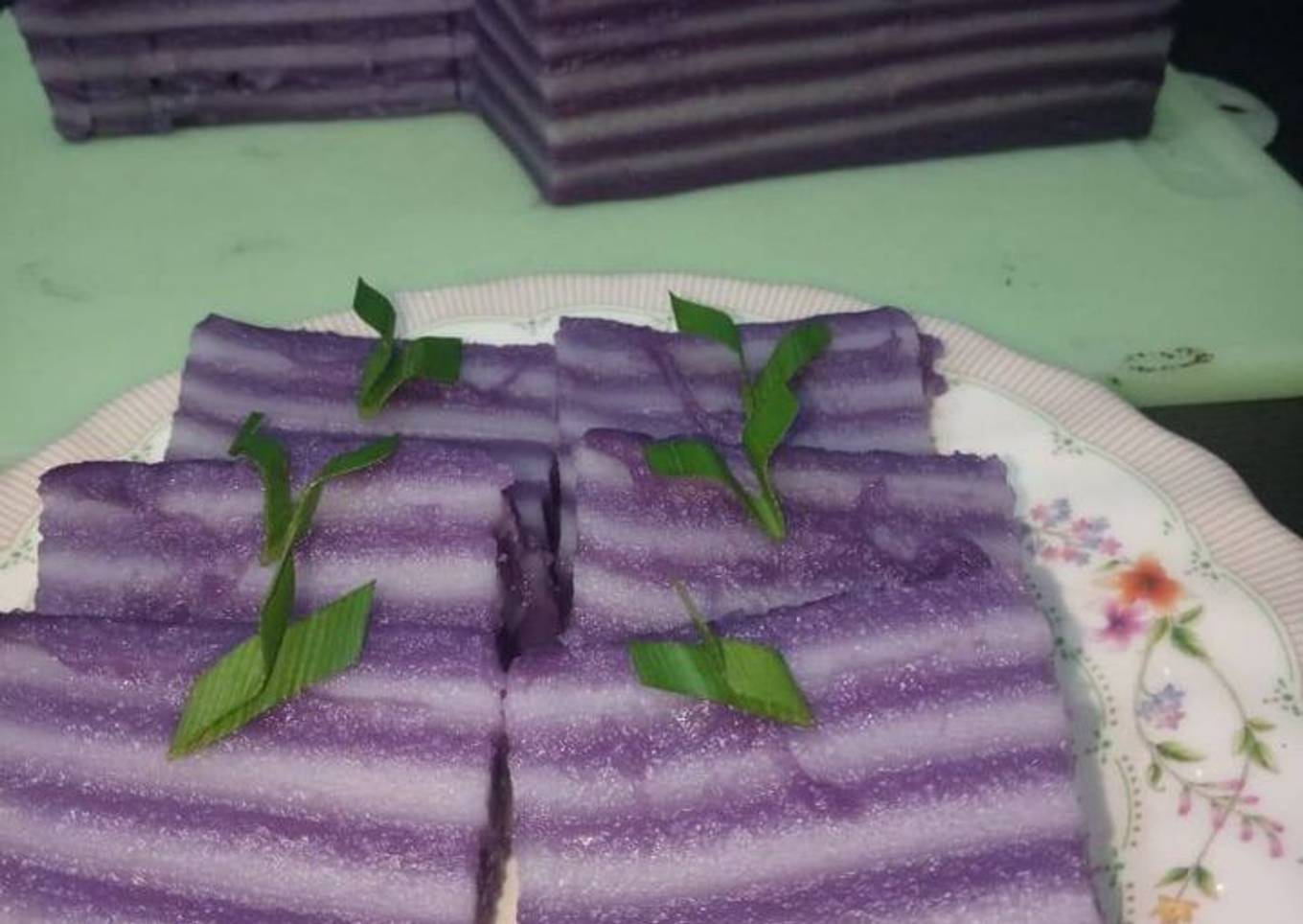 KUE LAPIS TALAM UNGU