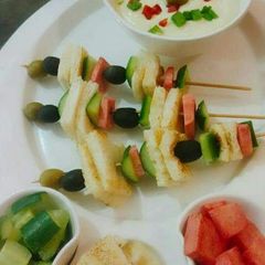 A picture of Spainish_tapas_Salad.