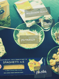 A picture of Mashroom alfredo pasta.