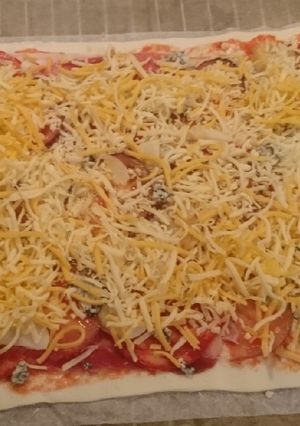 Foto principal de Pizza de chorizo y pavo 🦃