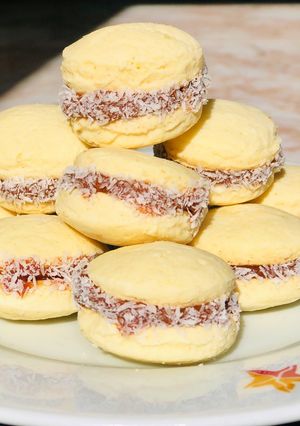 Una foto de Alfajores de maicena #Norali
