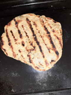 Una foto de Churrasca con orégano y merkén al sartén