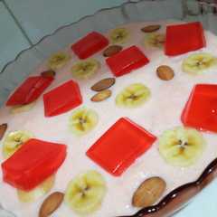 A picture of Custard Trifle.
