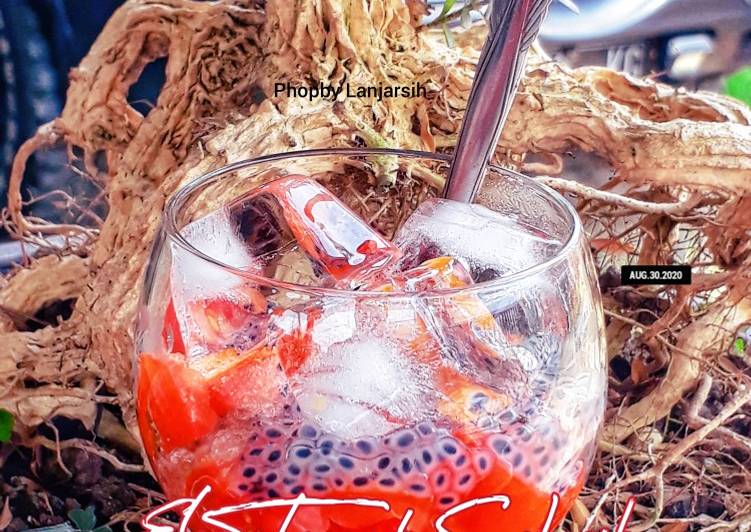 Resep Es Tomat Selasih Anti Gagal