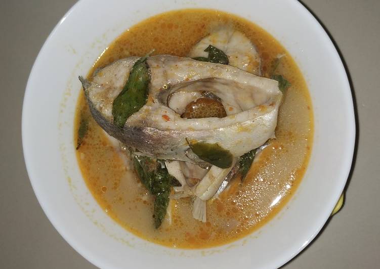 Resep Kemangi Kari Ikan, Lezat Sekali