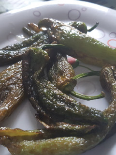 Una foto de Como freír pimientos verdes