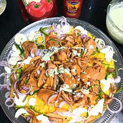 A picture of Spicy chicken mandi.