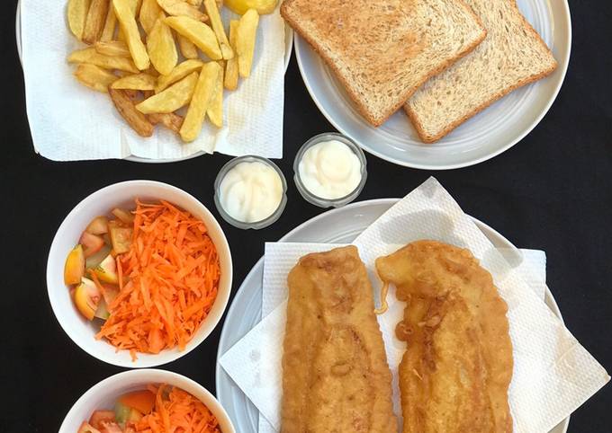 Fish and Chips (ikan goreng tepung dan kentang goreng)