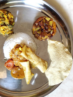 அப்பளம் குழம்பு (Appalam kulambu recipe in tamil) செய்முறை முக்கிய புகைப்படம்
