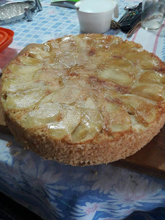 Una foto de Torta de manzana invertida🍏