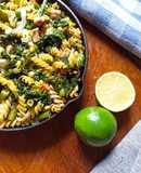 Sartén de pollo con espirales en acelga y verduras surtidas 🇨🇱