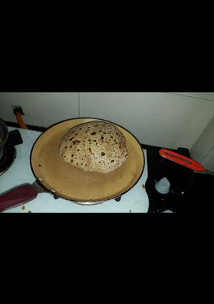 A picture of Meethi puran puri.