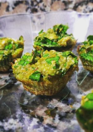 Una foto de Muffins salados de espinaca y quinoa
