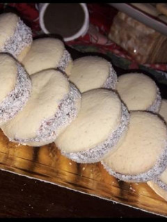 Una foto de Alfajores de maicena..Súper ricos