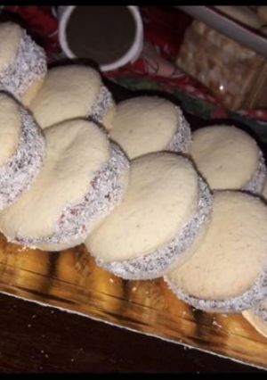 Una foto de Alfajores de maicena..Súper ricos