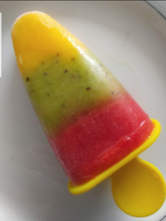 Una foto de Polos de fruta