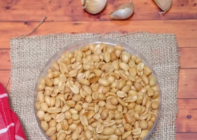 BIKIN NGILER! Inilah Cara Membuat Kacang Bawang Santan Enak