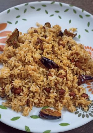 A picture of Vangi Bath (Brinjal fried rice).