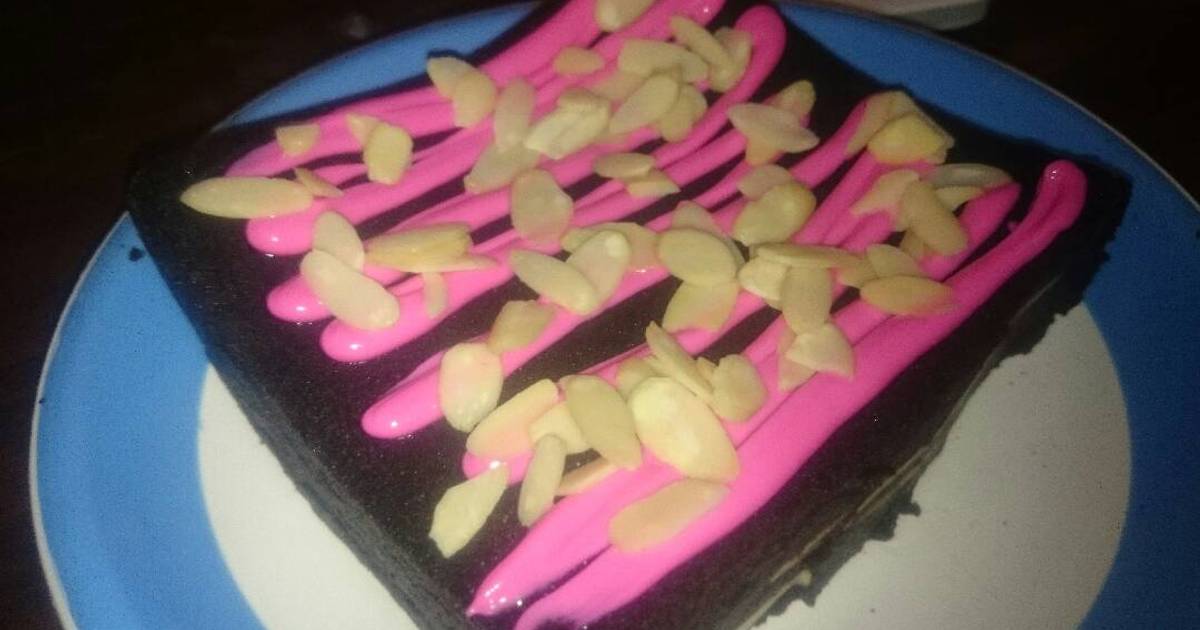 Resep 🍰Oreo cake kukus toping glaze with almond 🍰  Resep 🍰Oreo cake kukus toping glaze with almond 🍰