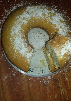 Una foto de Budin de yogurt de vainilla,limon y avena