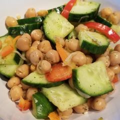 A picture of Chick Peas Salad.