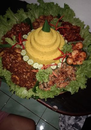 Foto resep Tumpeng ganteng