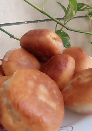 عکسی از دستور پیراشکی کرم دار 😋