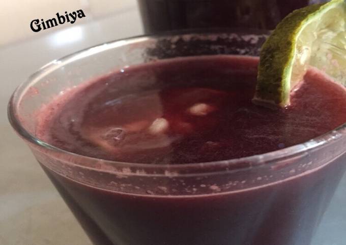 Watermelon and zobo mix