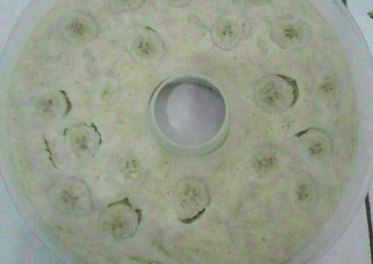 Langkah meracik Bolu pisang kukus yang enak