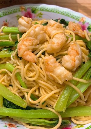 Hình của món Mì xào tôm cải ngọt.